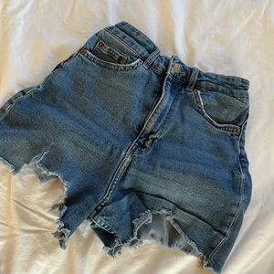 H&M Distressed Jean Shorts High Rise